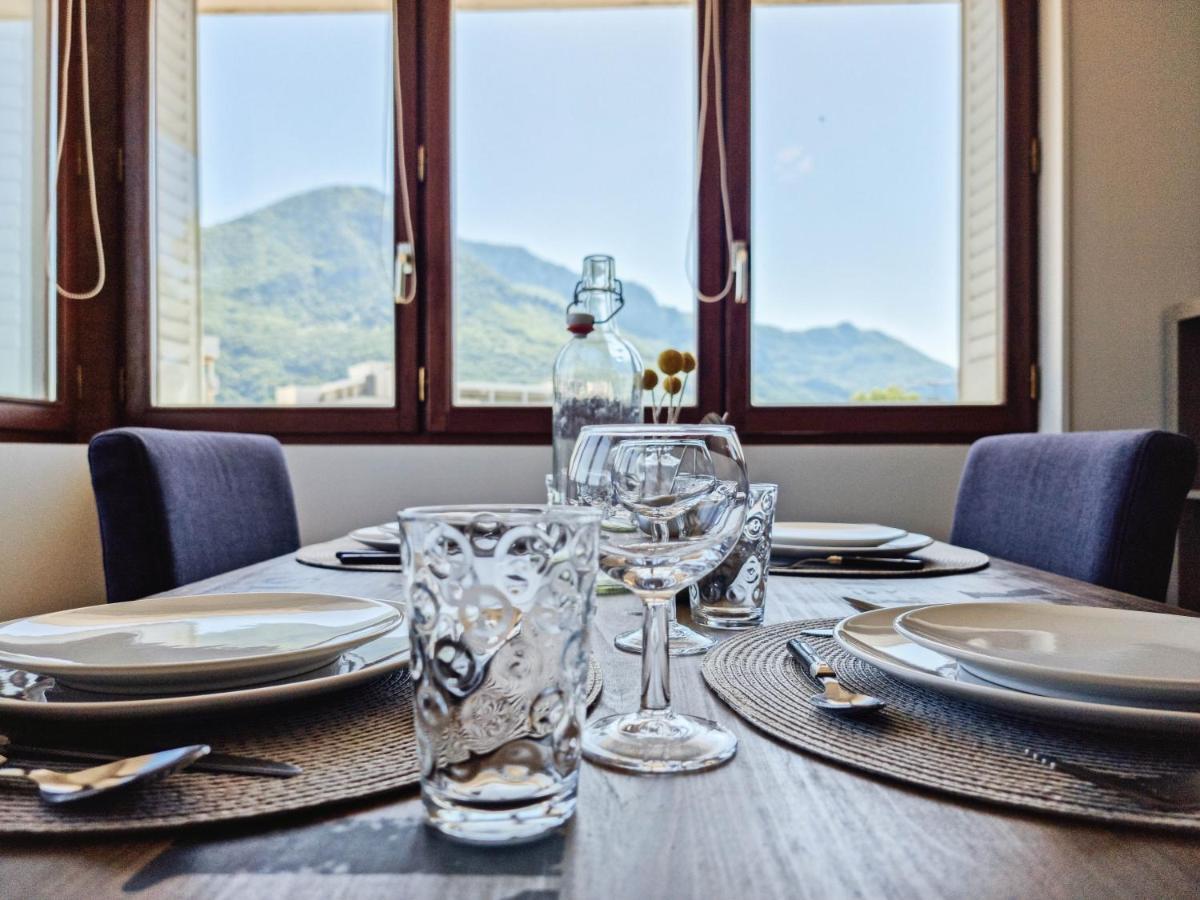 Majord'Home - Suite&View *** - Proche lac Annecy Buitenkant foto